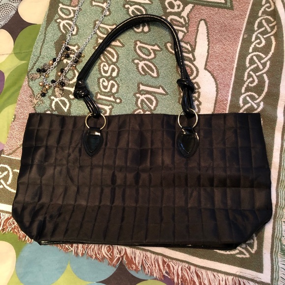 Adrienne Arpel Black Signature Club A Purse - Picture 14 of 14